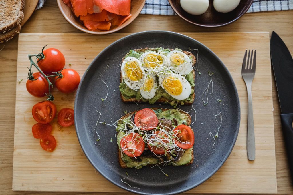 Dieta com 1500 Calorias por Dia: Cardápio Completo para Emagrecer com&nbsp;Saúde